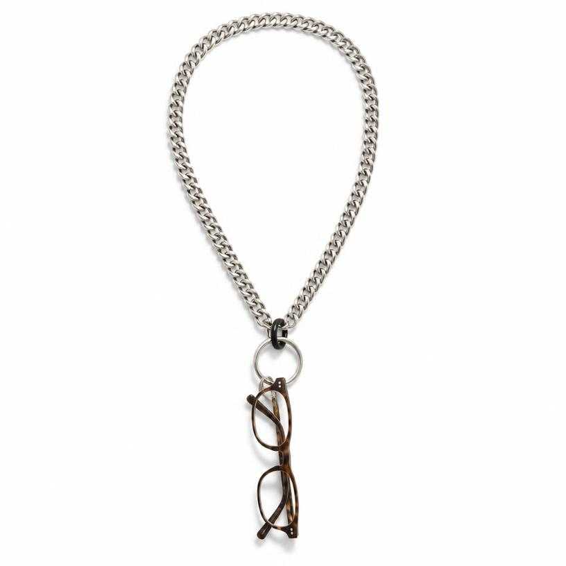 Generated item image of silver metallic chunky metal chain necklace