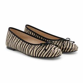 black and cream zebra print flats
