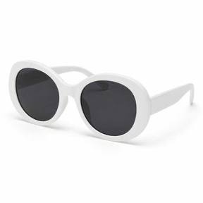 white oversized round plastic frame sunglasses